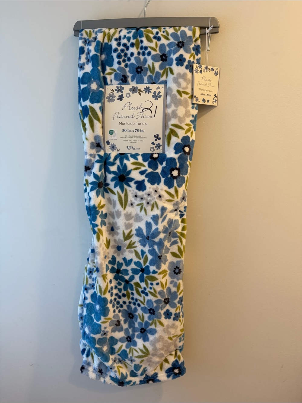 Plush Floral Throw Blanket in Blue and Green